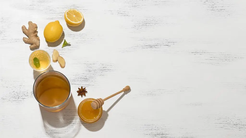 Natural Remedies for Skin Tan Removal  honey and lemon