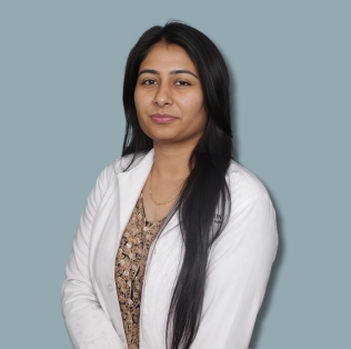 Dr. Poonam Rathi
